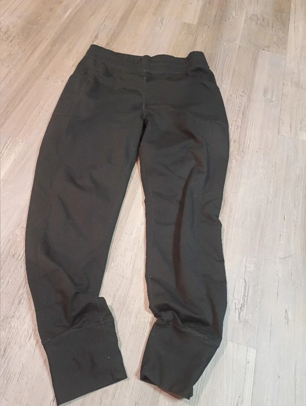 Fabletics - Picture 1 of 5